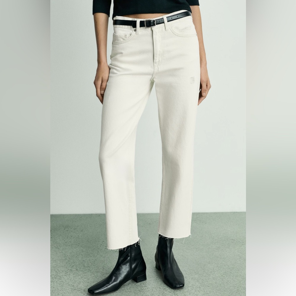 NWT- Mango Blanca Cropped Straight Fit Women's Jeans